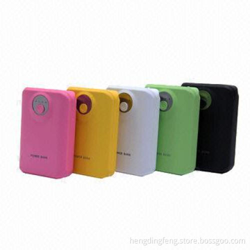 8400mAh power bank with dual USB output and external battery, suitable for iPhone and iPad